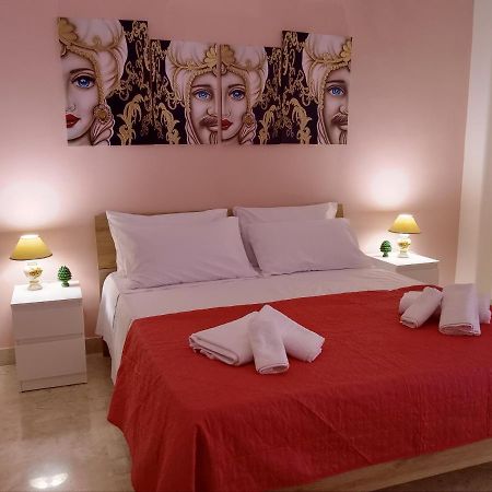 La Valigia Sul Letto Bed & Breakfast Catania Bagian luar foto